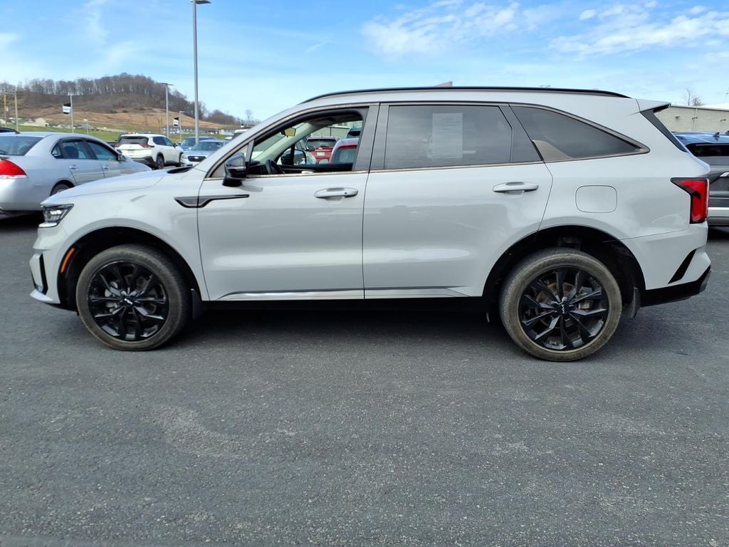 2022 Kia Sorento SX