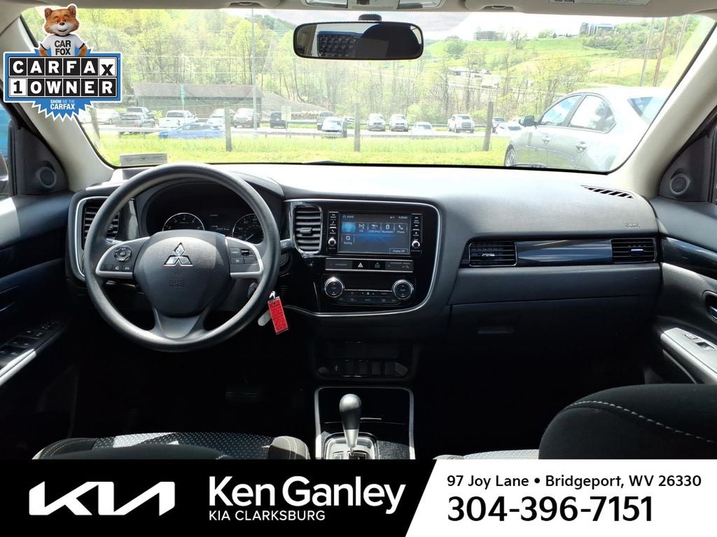 2019 Mitsubishi Outlander Base