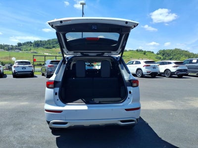 2023 Mitsubishi Outlander SE
