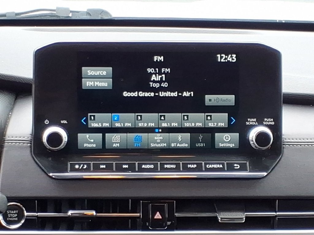 2024 Mitsubishi Outlander Base
