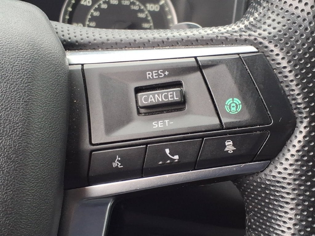 2024 Mitsubishi Outlander Base