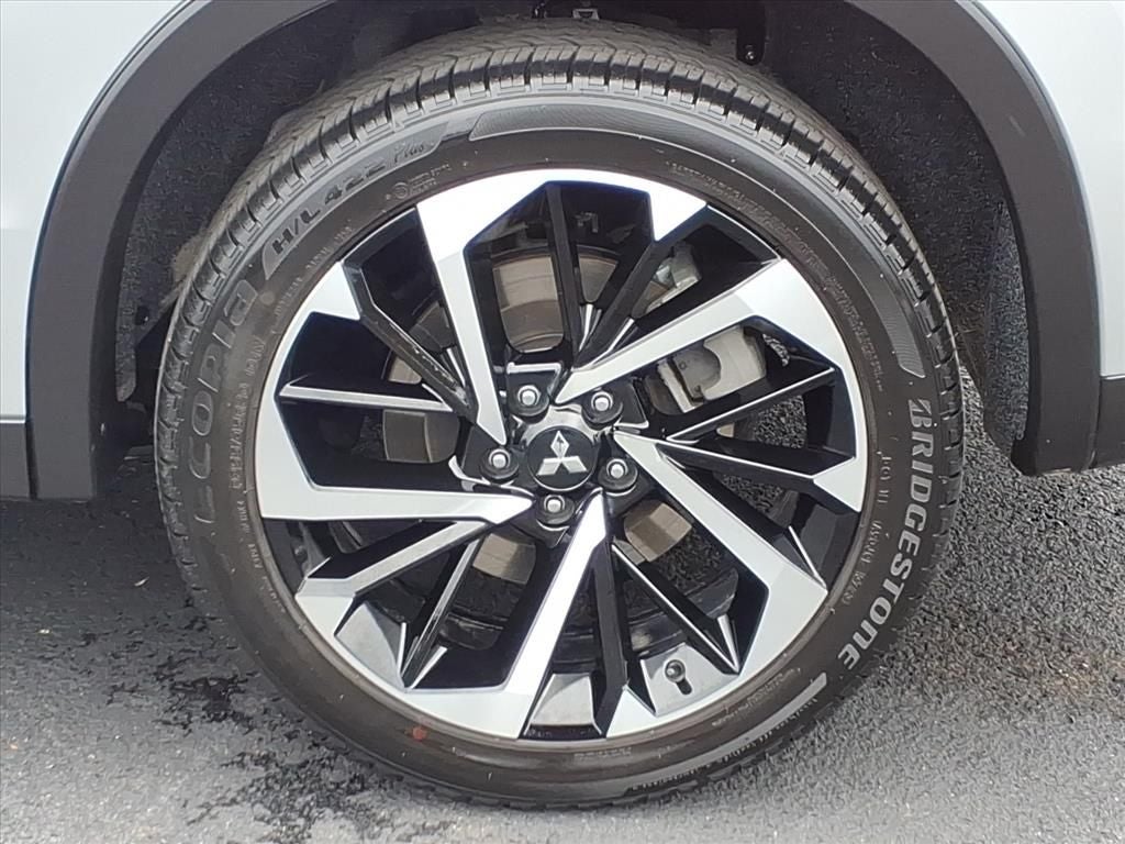 2024 Mitsubishi Outlander SEL