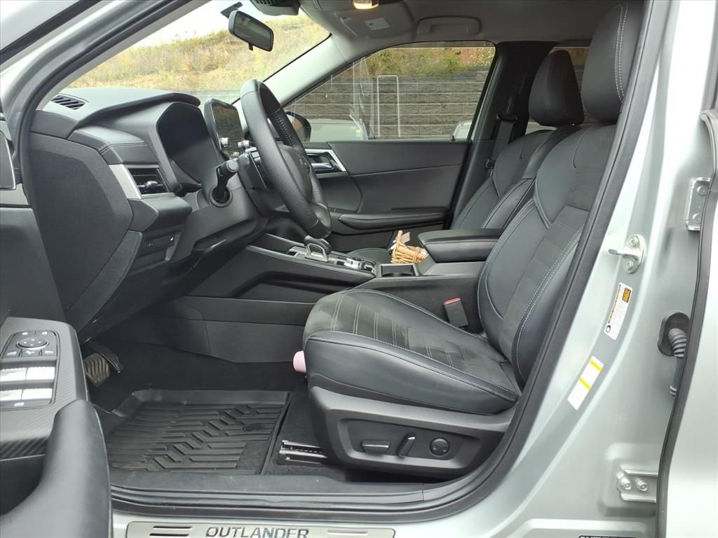 2024 Mitsubishi Outlander SEL