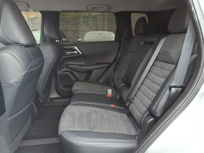 2024 Mitsubishi Outlander SEL