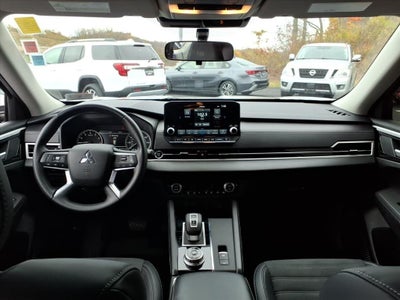 2024 Mitsubishi Outlander SEL