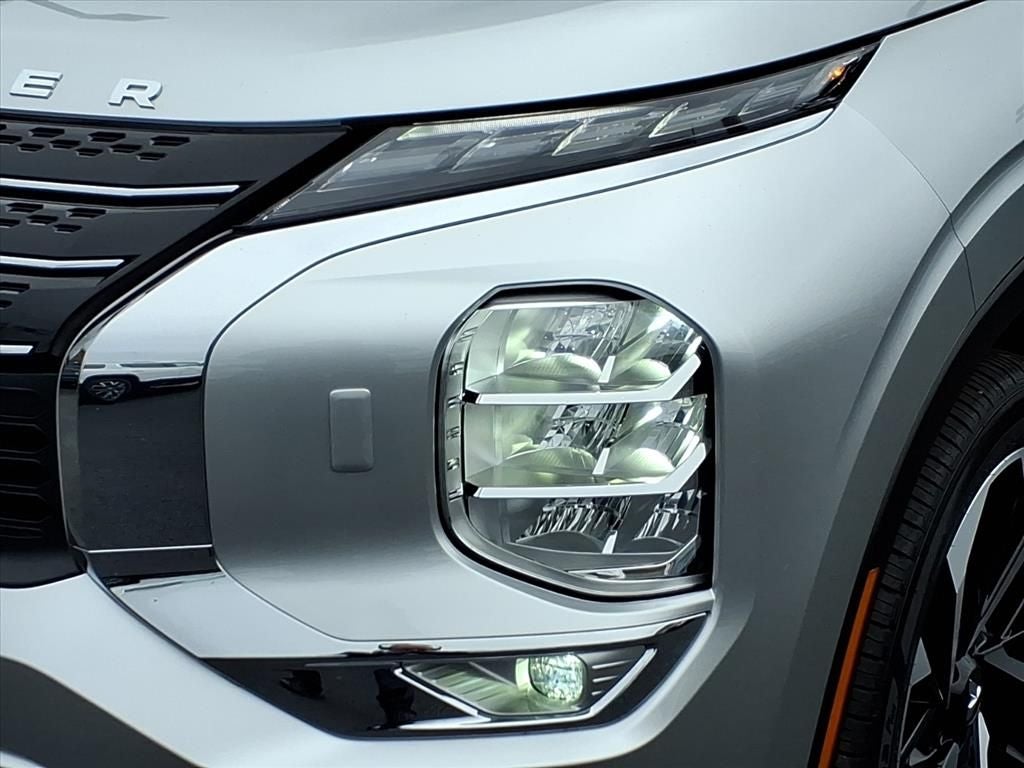 2024 Mitsubishi Outlander SEL