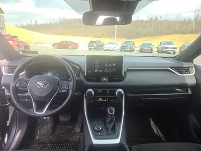 2023 Toyota RAV4 Hybrid SE