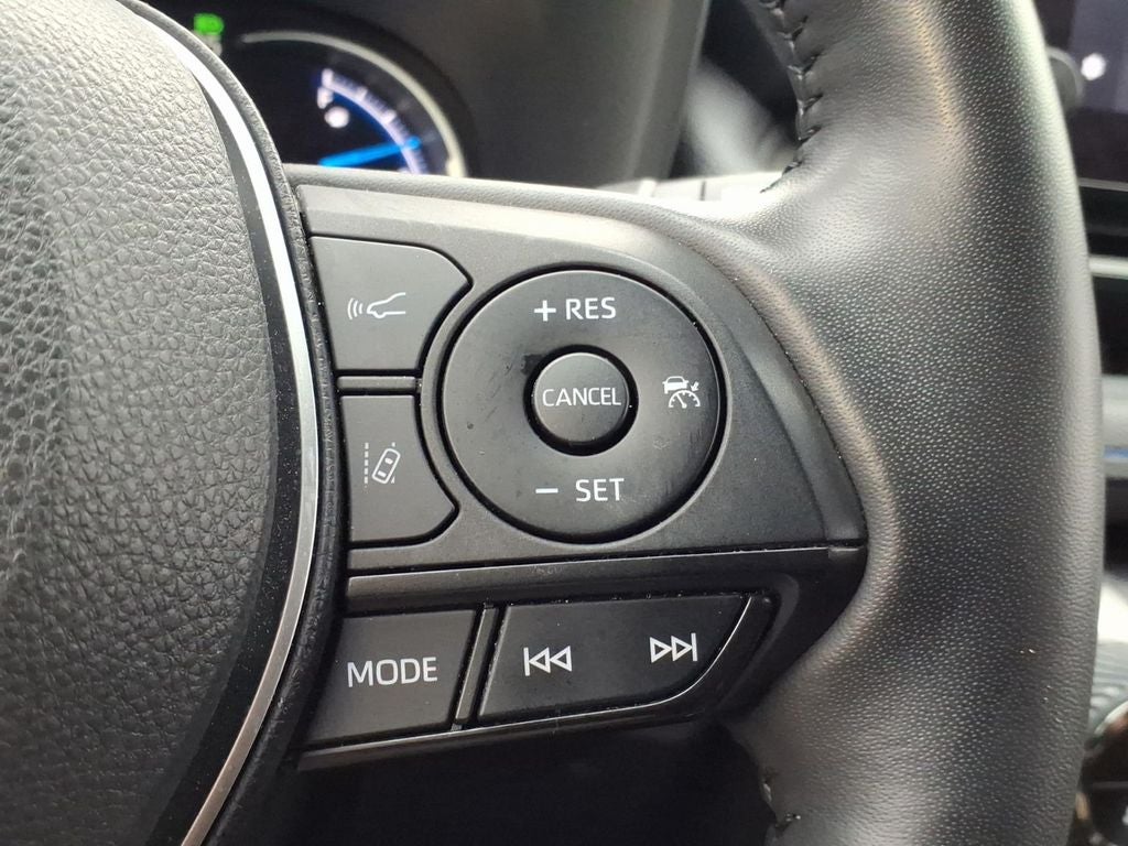 2023 Toyota RAV4 Hybrid SE