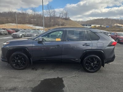 2023 Toyota RAV4 Hybrid SE