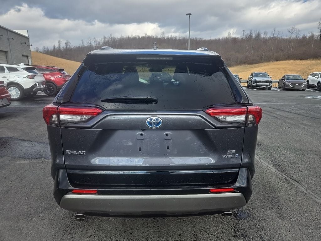 2023 Toyota RAV4 Hybrid SE