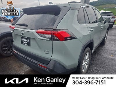2020 Toyota RAV4 XLE