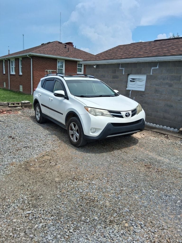 2013 Toyota RAV4 XLE