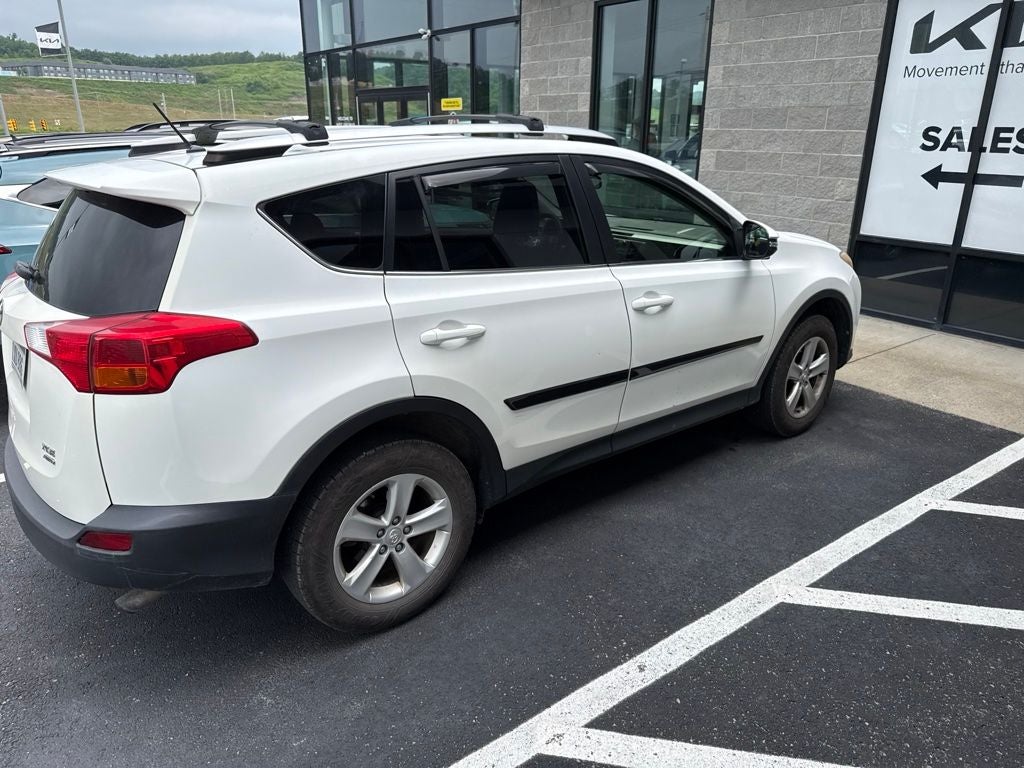 2013 Toyota RAV4 XLE