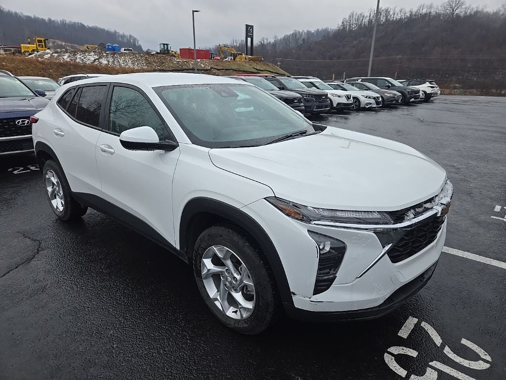 2024 Chevrolet Trax LS