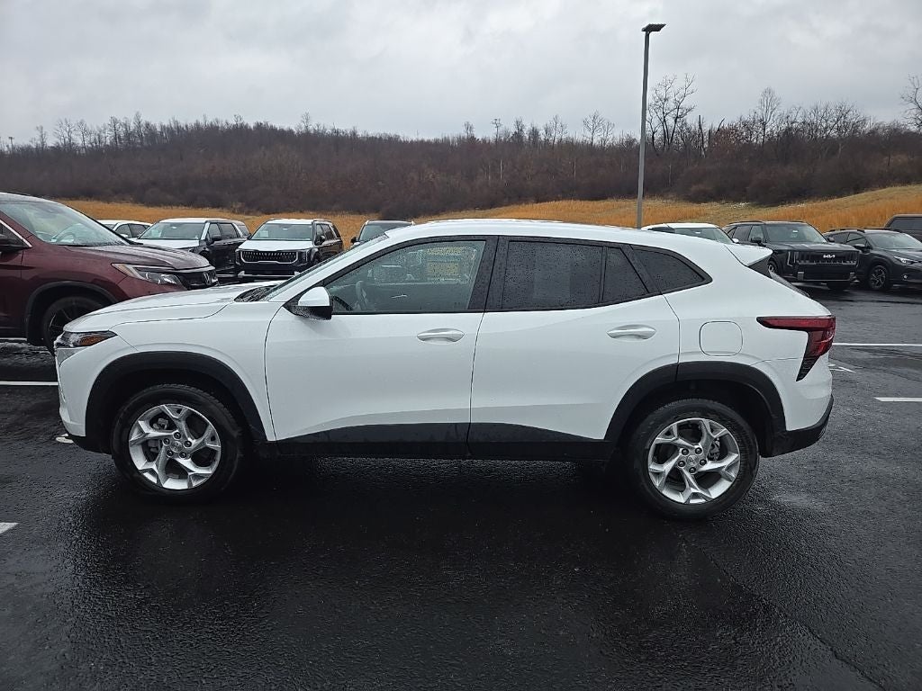 2024 Chevrolet Trax LS