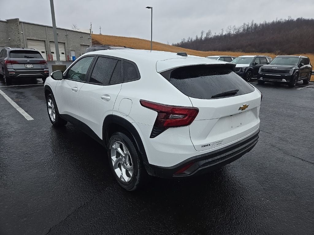 2024 Chevrolet Trax LS