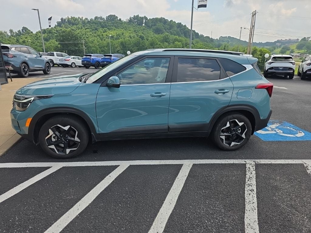 2025 Kia Seltos EX