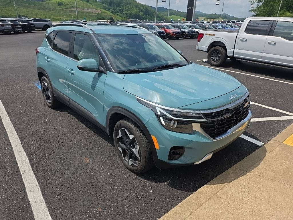 2025 Kia Seltos EX