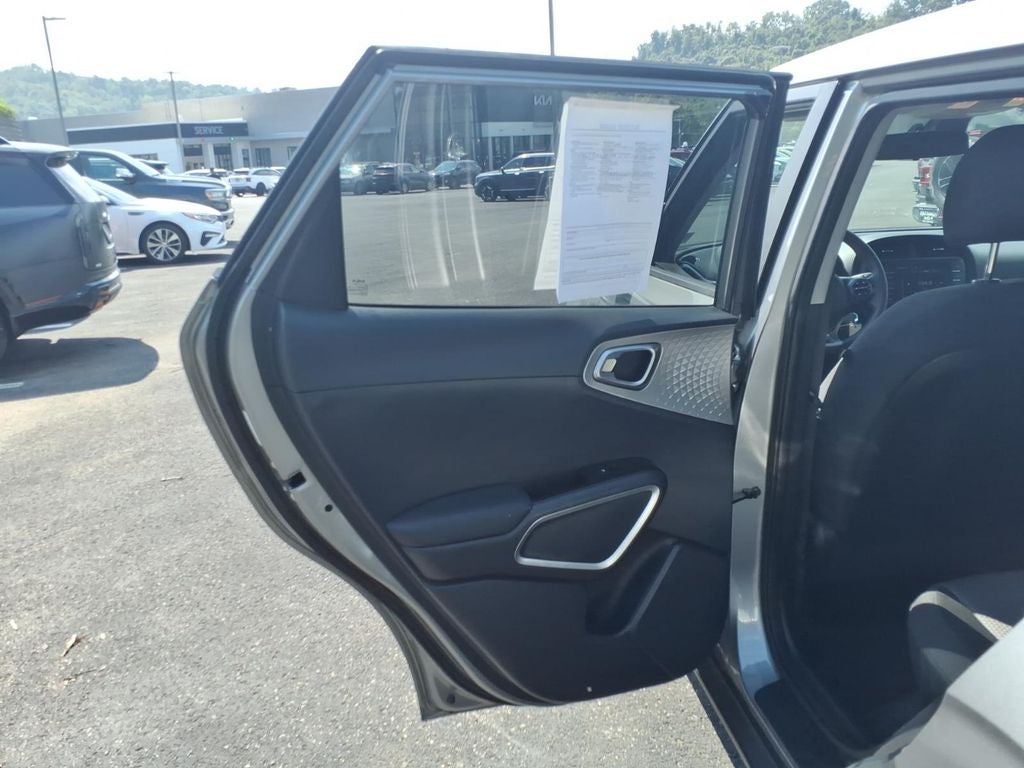2023 Kia Soul LX