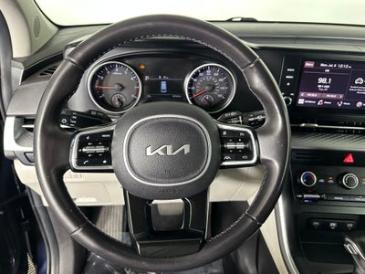 2023 Kia Carnival LX Seat Package