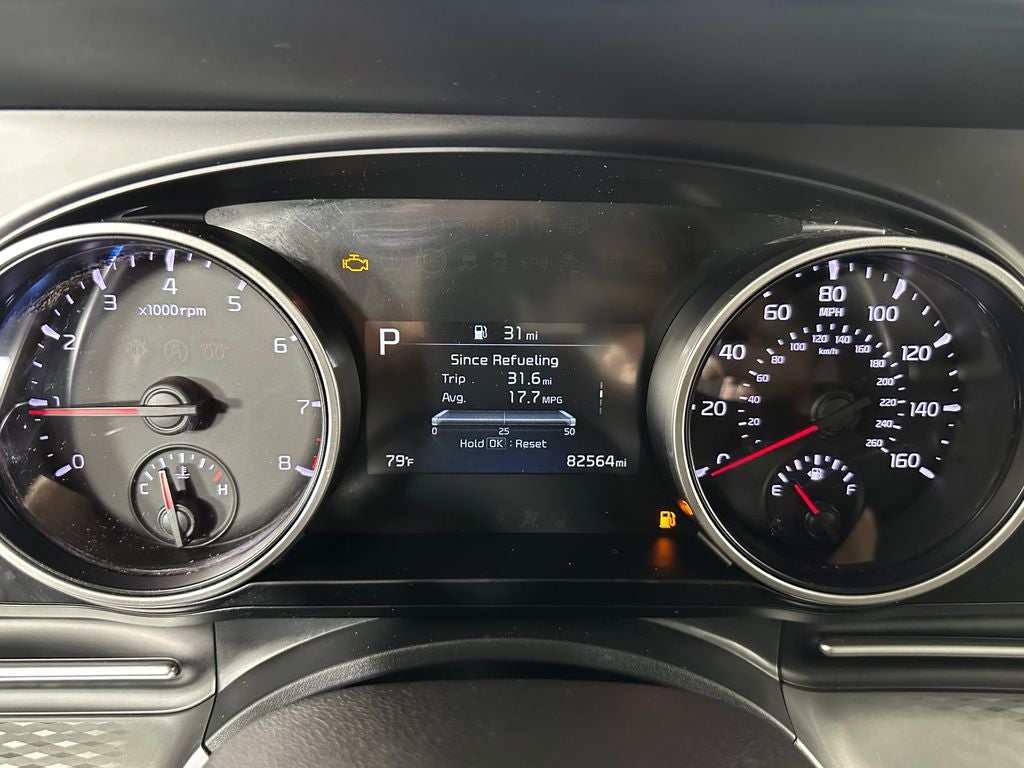 2023 Kia Carnival LX Seat Package