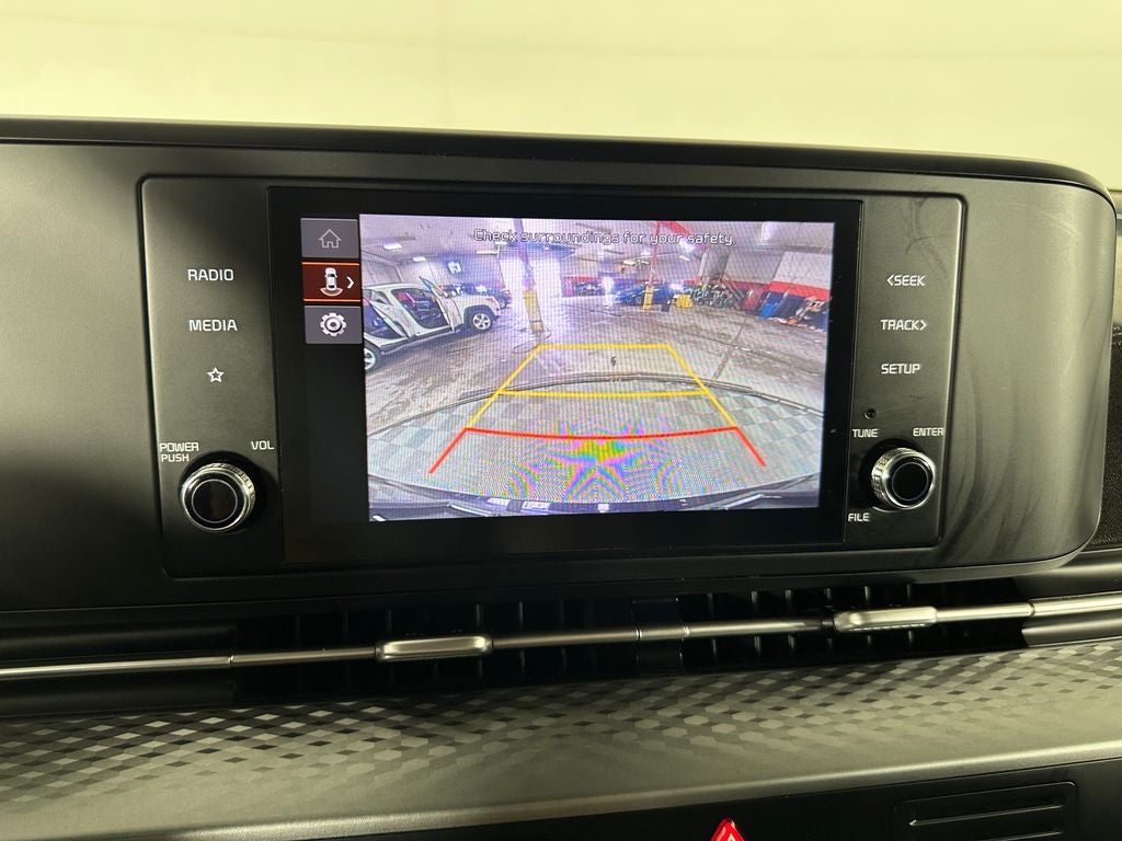 2023 Kia Carnival LX Seat Package
