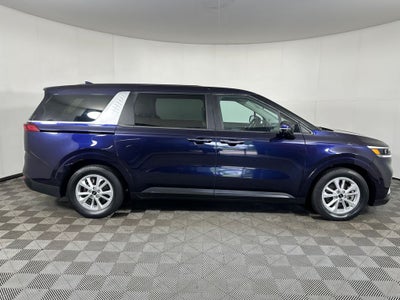 2023 Kia Carnival LX Seat Package