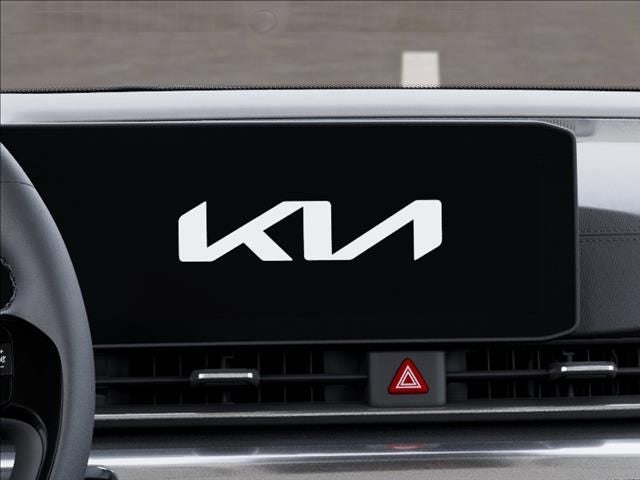 2027 Kia Carnival LX