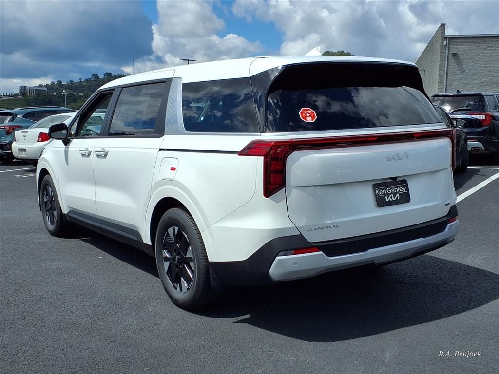 2026 Kia Carnival Hybrid LXS