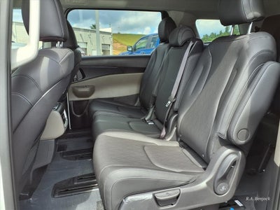 2026 Kia Carnival Hybrid LXS