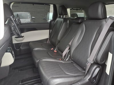 2022 Kia Carnival SX