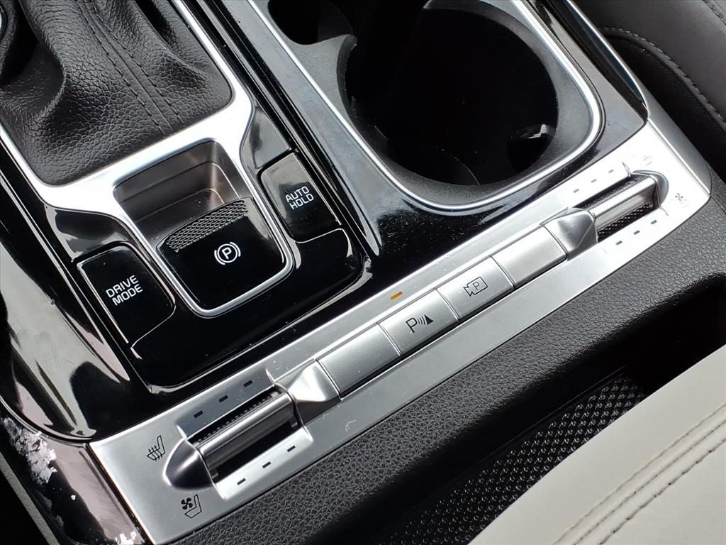 2022 Kia Carnival SX