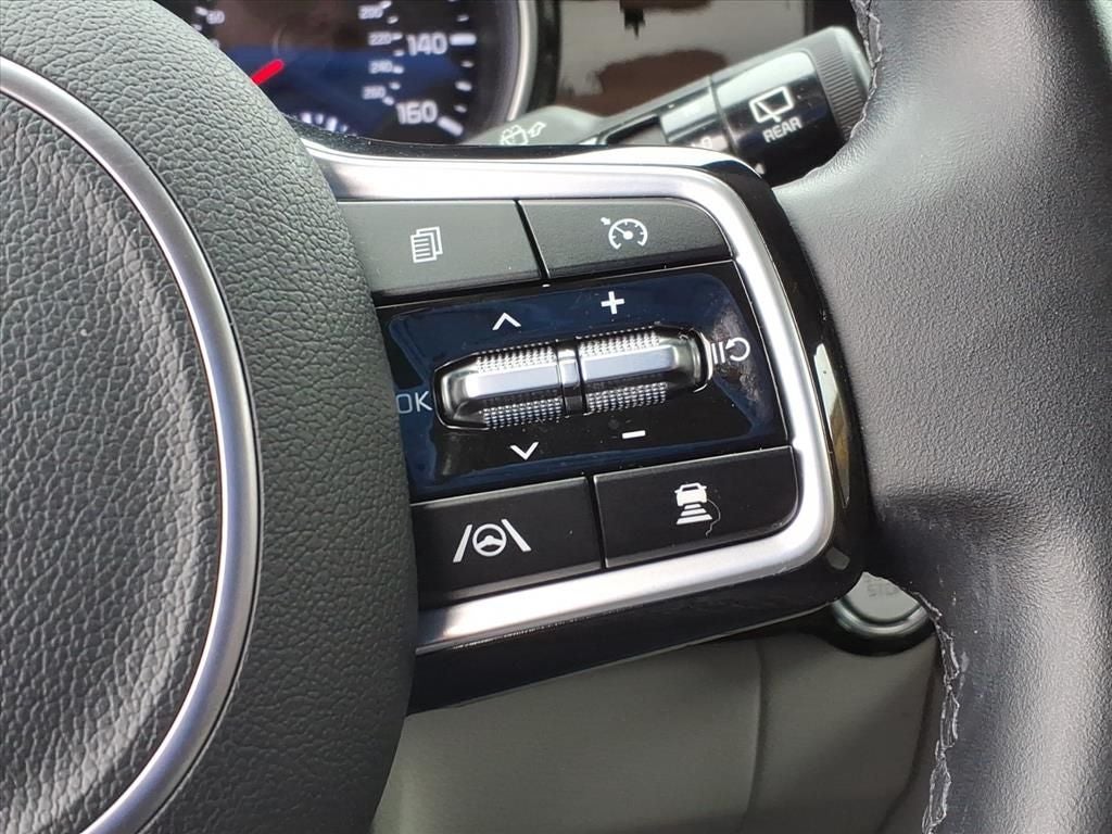 2022 Kia Carnival SX