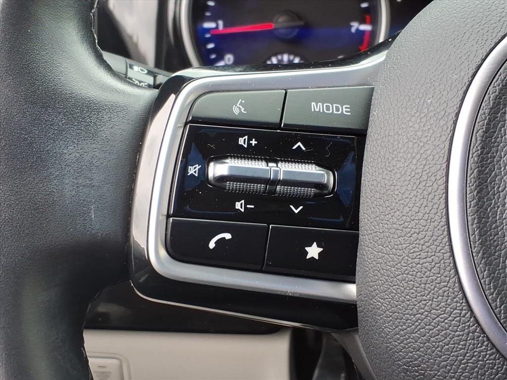 2022 Kia Carnival SX