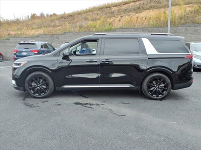 2022 Kia Carnival SX