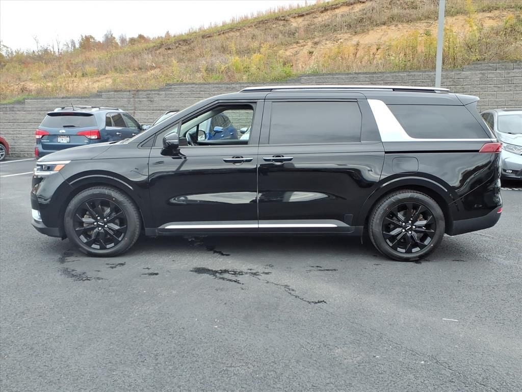 2022 Kia Carnival SX