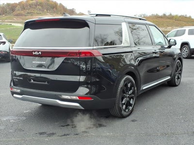 2022 Kia Carnival SX