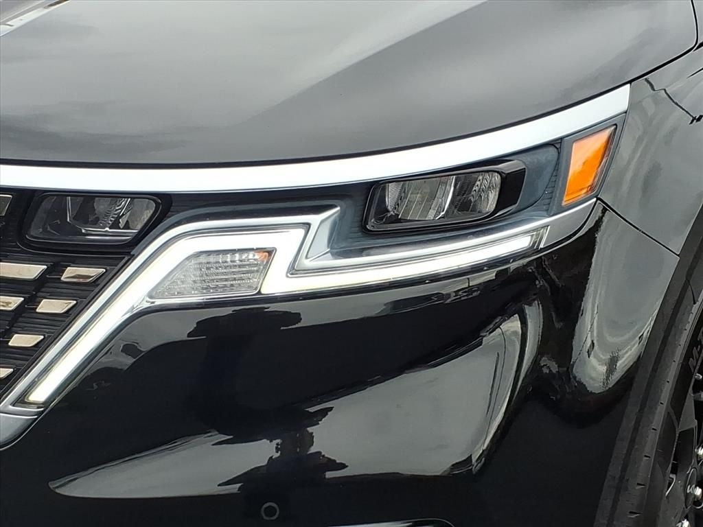 2022 Kia Carnival SX