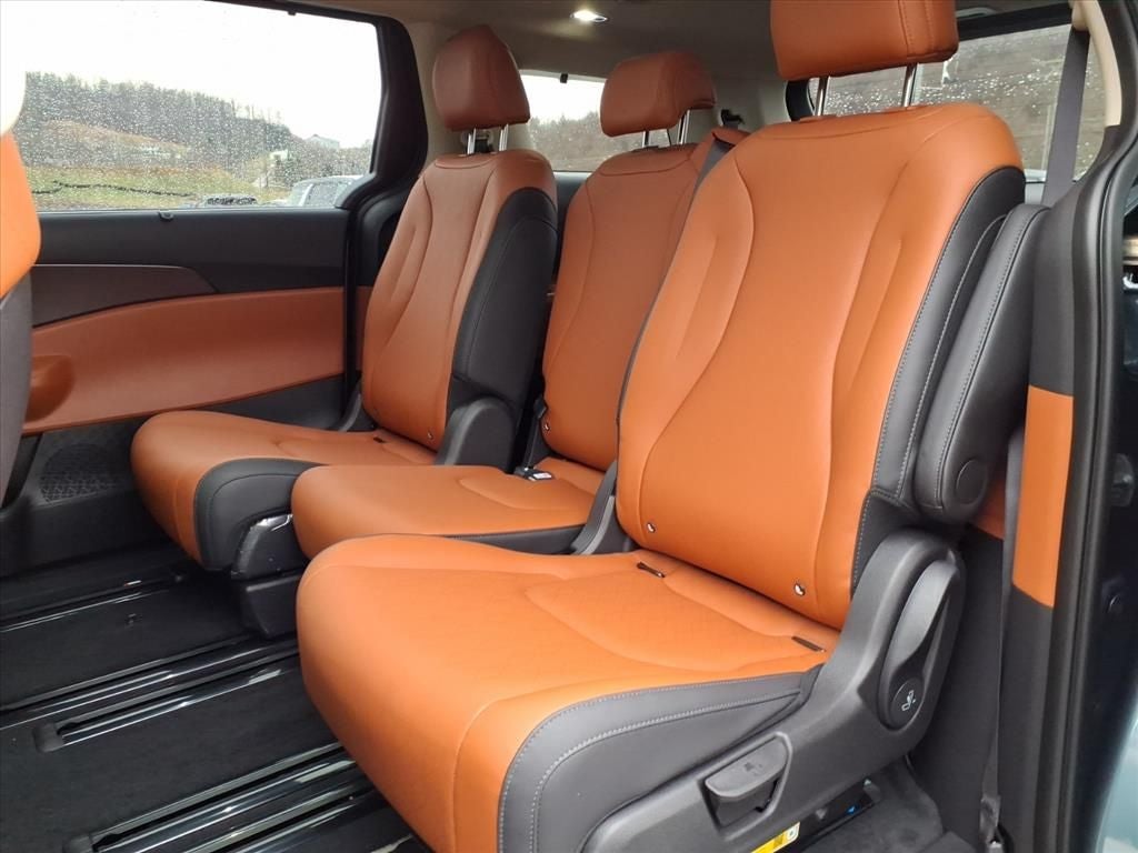 2026 Kia Carnival SX