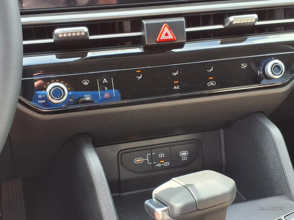 2026 Kia Sportage Hybrid X-Line