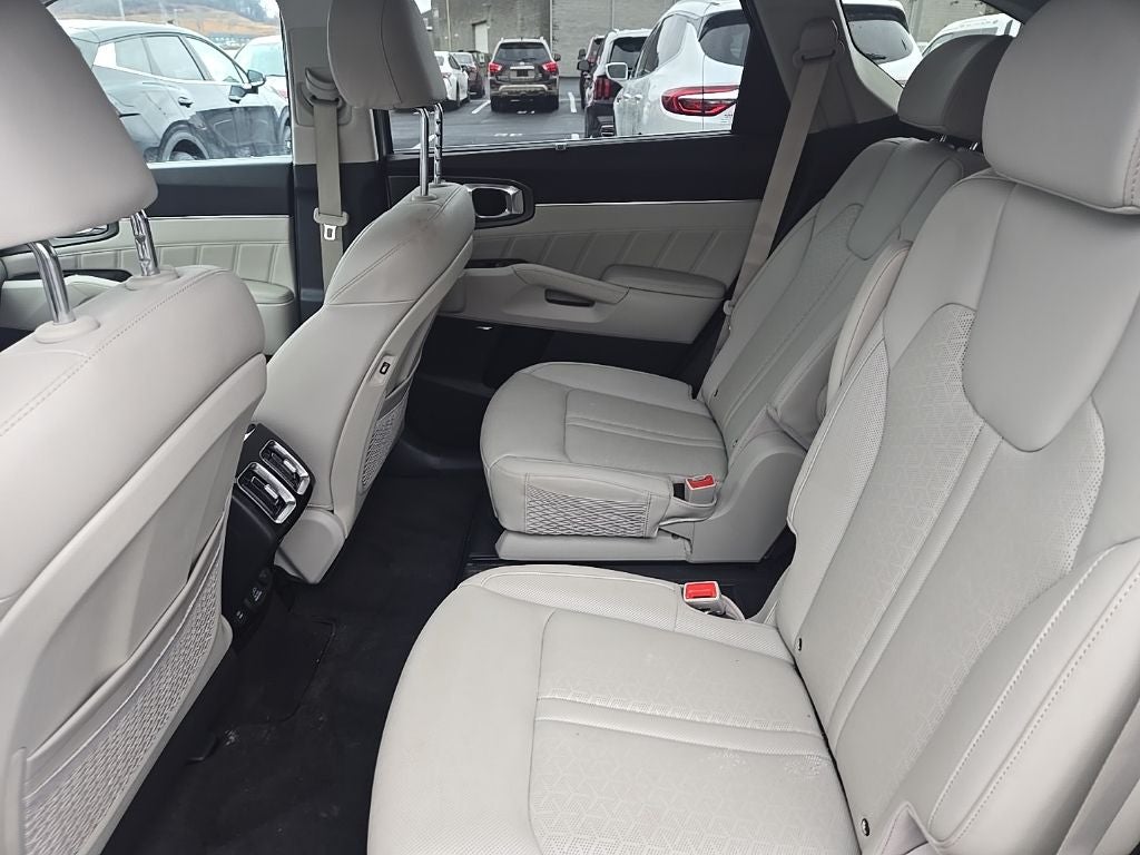 2023 Kia Sorento Plug-In Hybrid SX Prestige