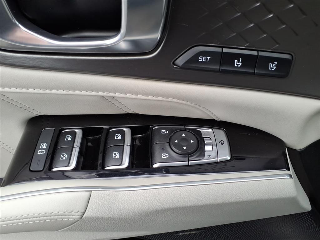 2023 Kia Sorento Plug-In Hybrid SX Prestige