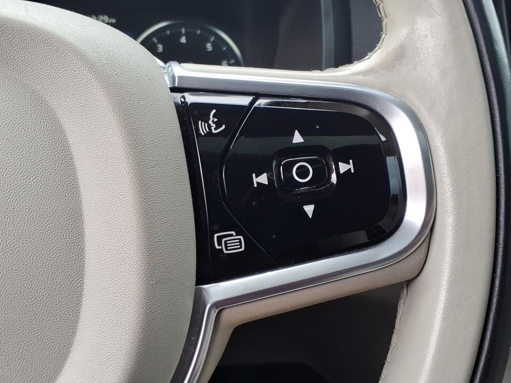 2018 Volvo S90 T5 Momentum