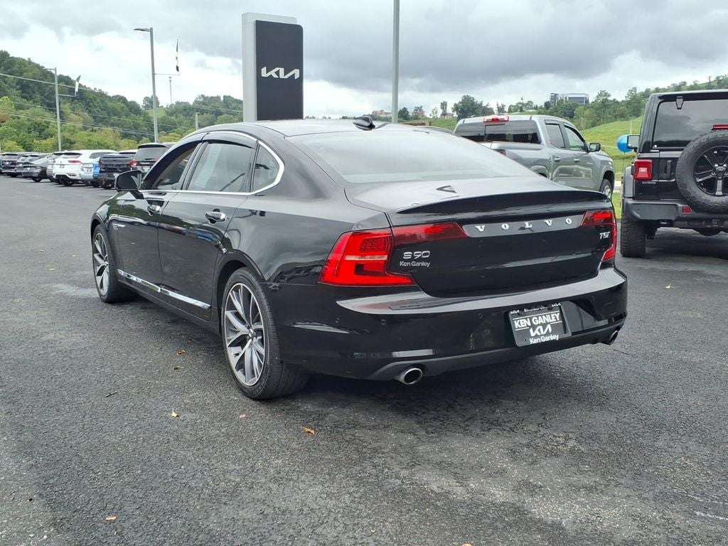 2018 Volvo S90 T5 Momentum