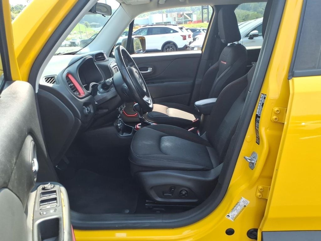 2015 Jeep Renegade Trailhawk